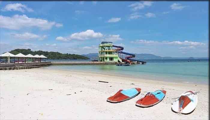 14 Destinasi Wisata Pantai  di Lampung yang Menarik dan 