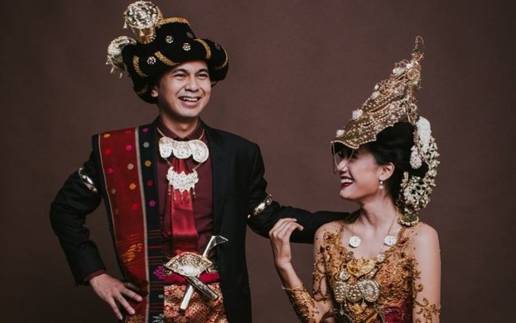  Baju  Adat  Pernikahan Indonesia  Kenali Ragam 